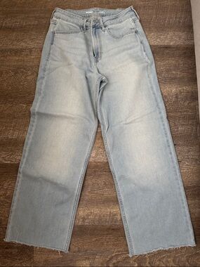 Old Navy Light Blue Relaxed Straight Jeans